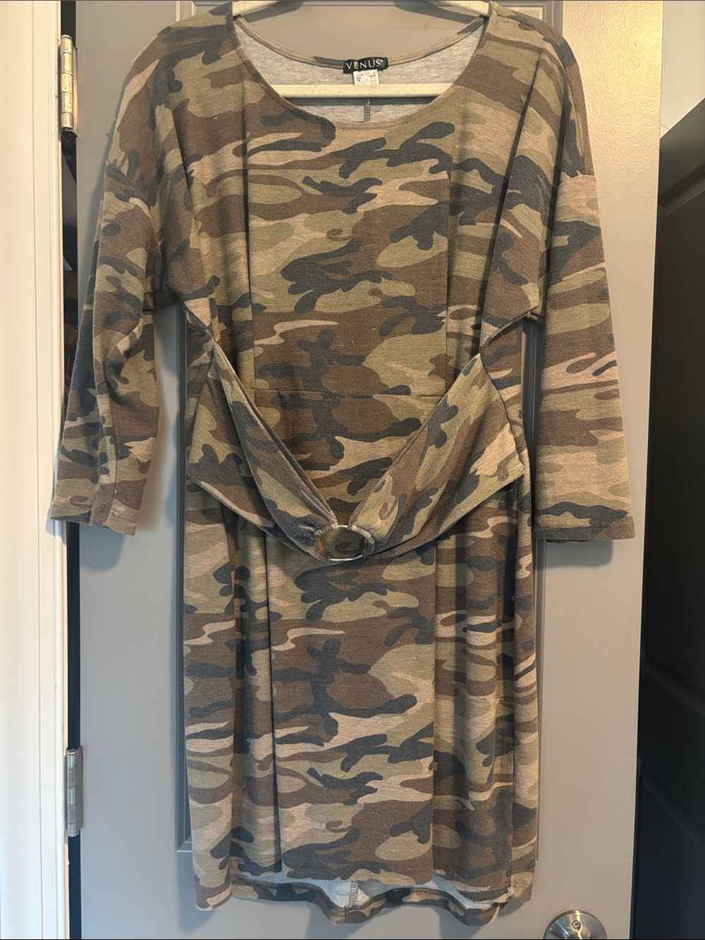 VENUS Camo Print Long Sleeve Knee-Length Dress in Tan, Brown, Green